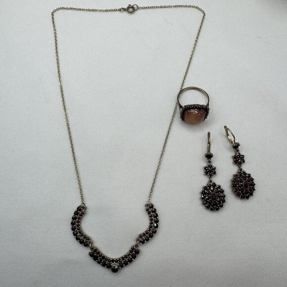 Stunning VTG Sterling Silver Garnet & Agate Set Necklace Earrings Ring Circa 50s - Picture 1 of 16
